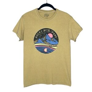 Blue 84 Rocky Mountain Park Golden tan Graphic Print Tee size Small